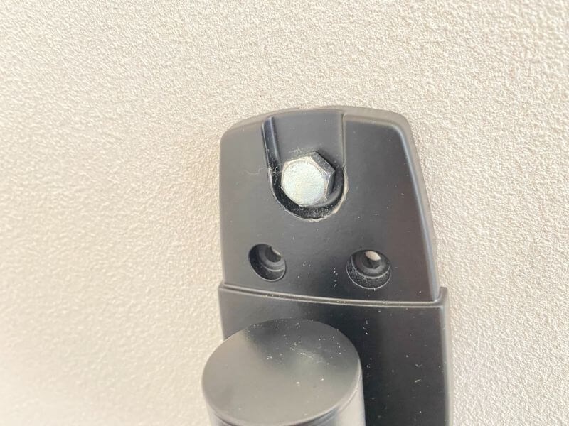 本体にキズ